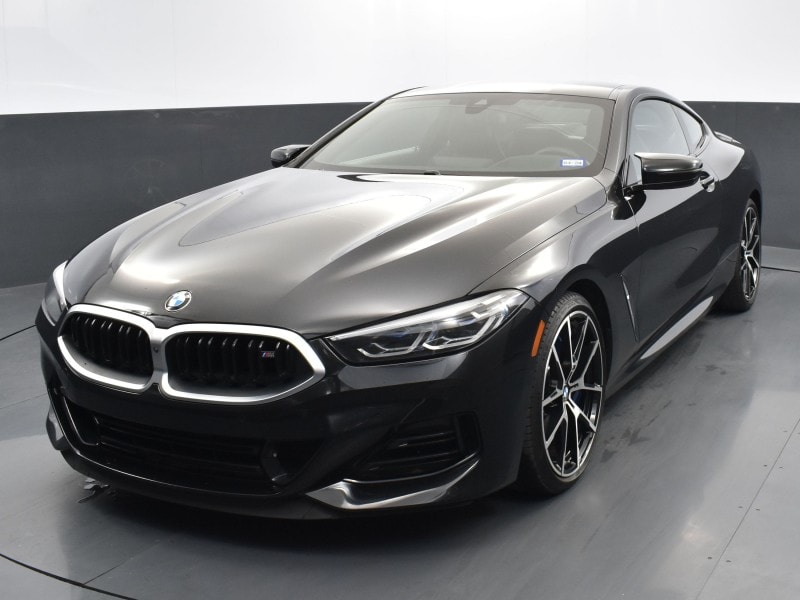2023 BMW 8 Series M850i's photo