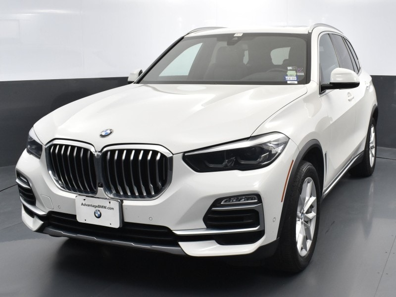 2020 BMW X5 40i's photo