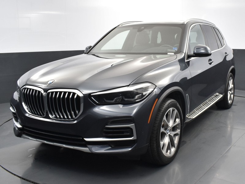 2022 BMW X5 40i's photo