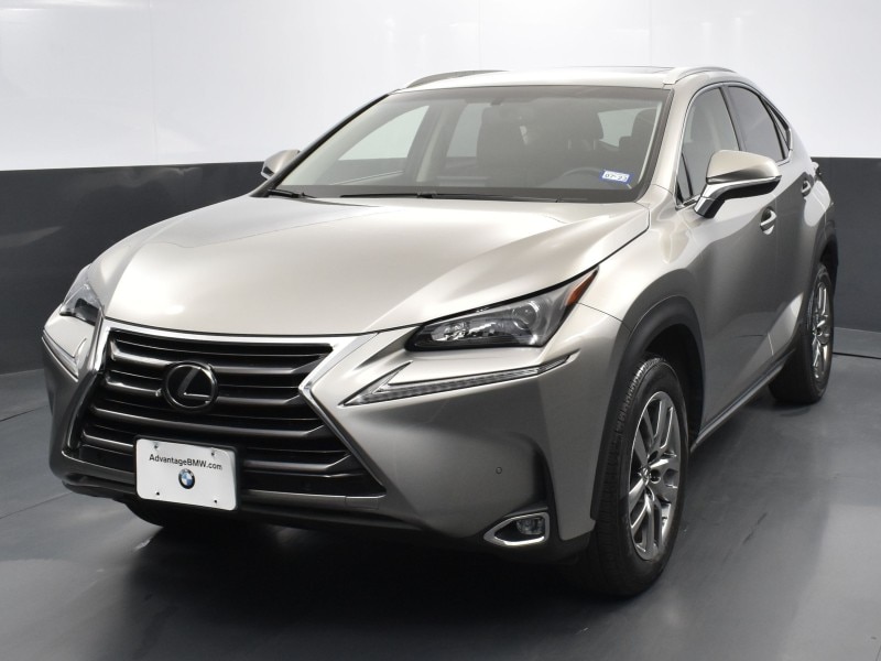 2016 Lexus NX 200t's photo