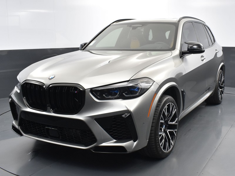 2023 BMW X5 M Base's photo
