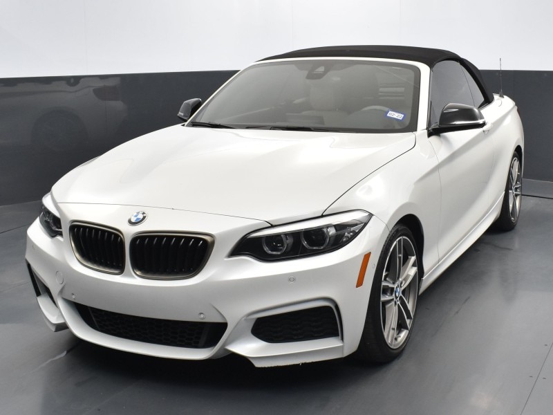 2020 BMW 2 Series M240i's photo