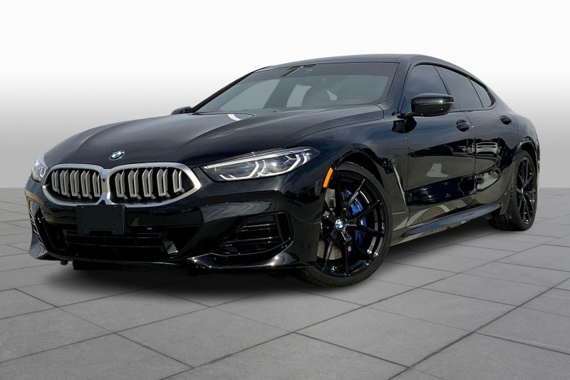 2023 BMW 8 Series 840i's photo