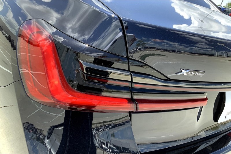 2022 BMW 7 Series 750i - Photo 14