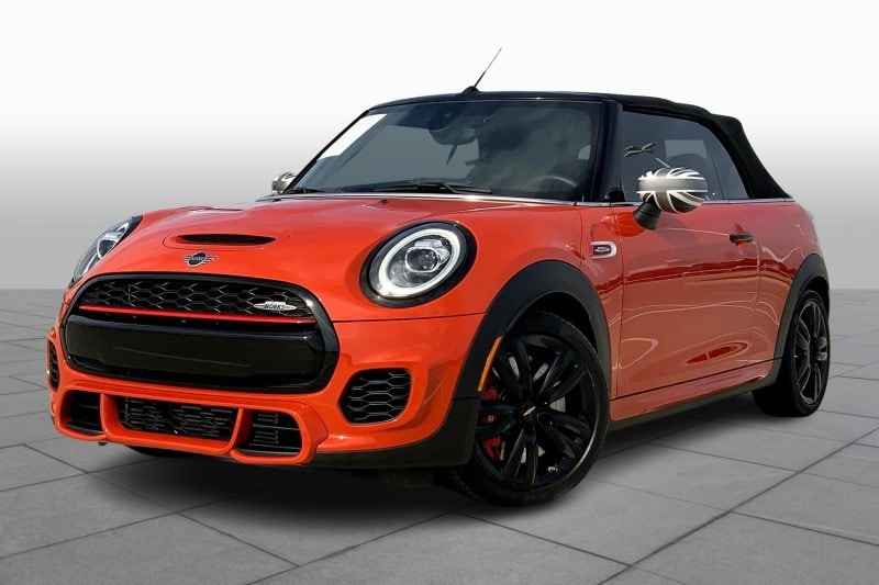 2020 MINI Convertible John Cooper Works's photo
