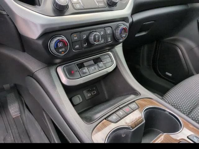 2023 GMC Acadia SLE - Photo 25
