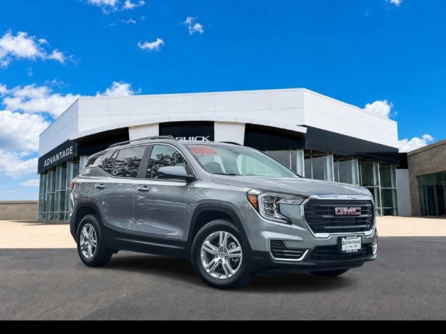 2024 GMC Terrain SLE - Photo 2