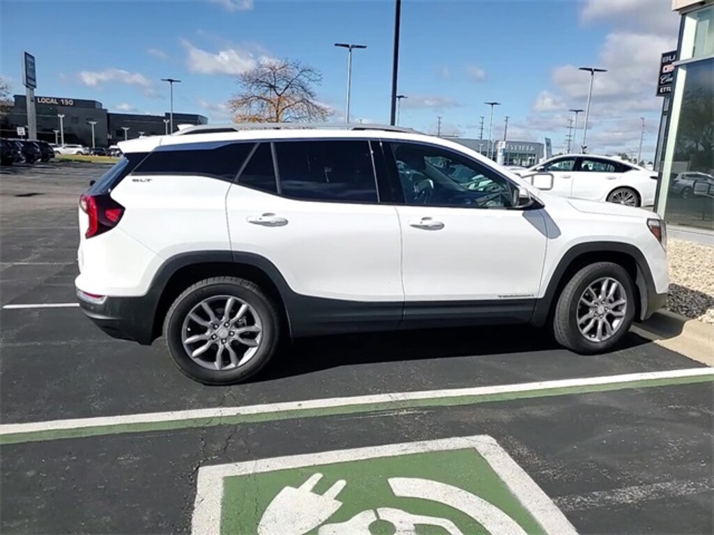 Certified 2022 GMC Terrain SLT SUV