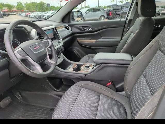 2023 GMC Acadia SLE - Photo 19