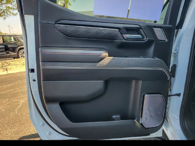 2023 GMC Sierra 1500 AT4X - Photo 17