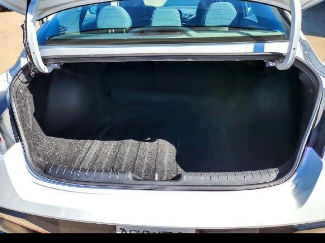 2025 Hyundai Elantra SEL - Photo 23