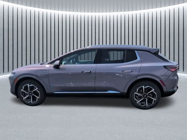 2025 Chevrolet Equinox EV LT - Photo 10