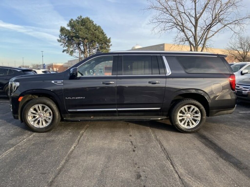 Used 2023 GMC Yukon XL SLT SUV