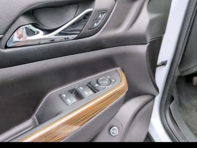 2023 GMC Acadia SLE - Photo 16