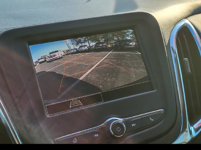 2023 Chevrolet Equinox LT - Photo 11