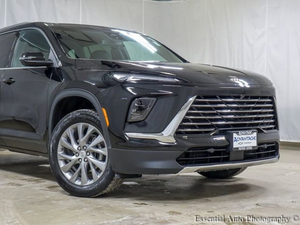 Used 2025 Buick Enclave Preferred SUV