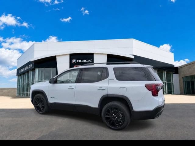 2023 GMC Acadia SLE - Photo 9