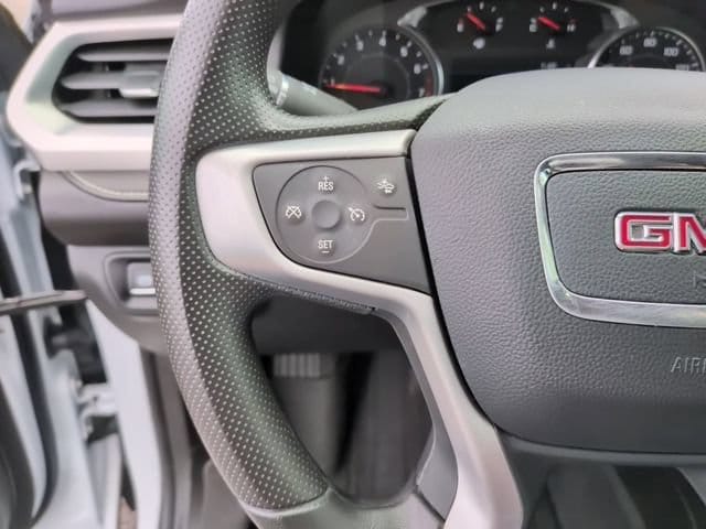 2023 GMC Acadia SLE - Photo 21