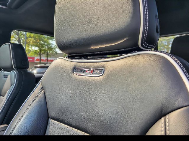 2023 GMC Sierra 1500 AT4X - Photo 6