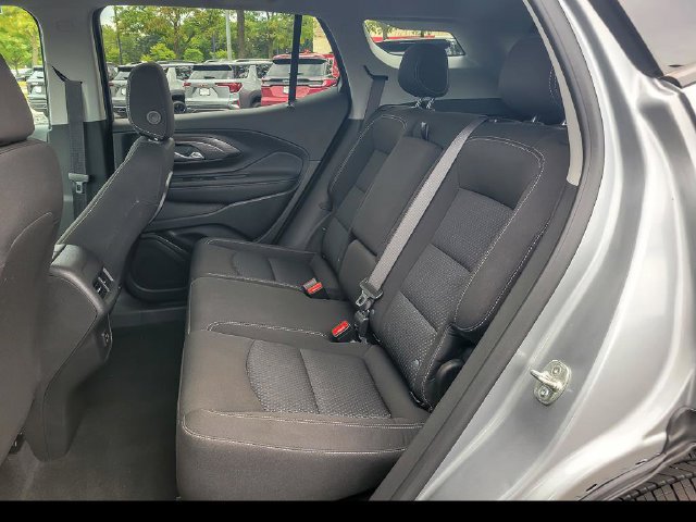 2024 GMC Terrain SLE - Photo 8