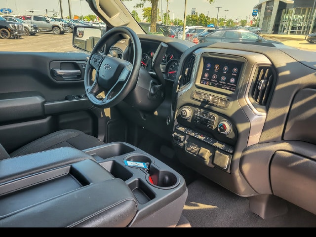 2024 Chevrolet Silverado 1500 Custom - Photo 18