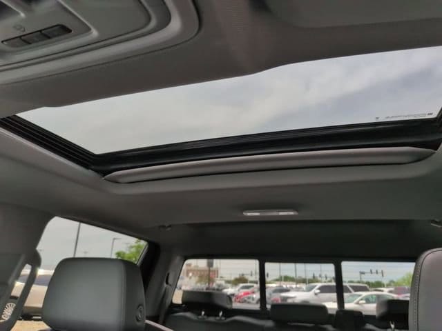 2025 Chevrolet Silverado 1500 RST - Photo 25
