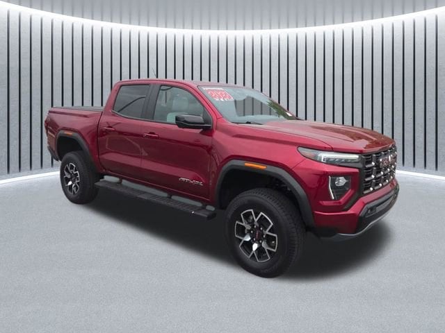 2023 GMC Canyon 4WD AT4X Crew Cab Short Box's photo