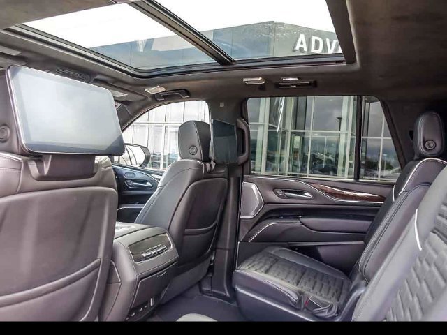 2023 Cadillac Escalade Premium Luxury Platinum - Photo 13