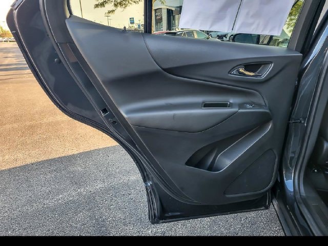 2023 Chevrolet Equinox LT - Photo 18