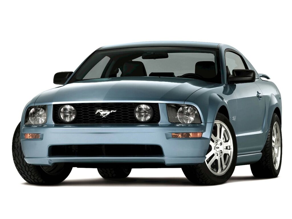 Used 2006 Ford Mustang GT Deluxe