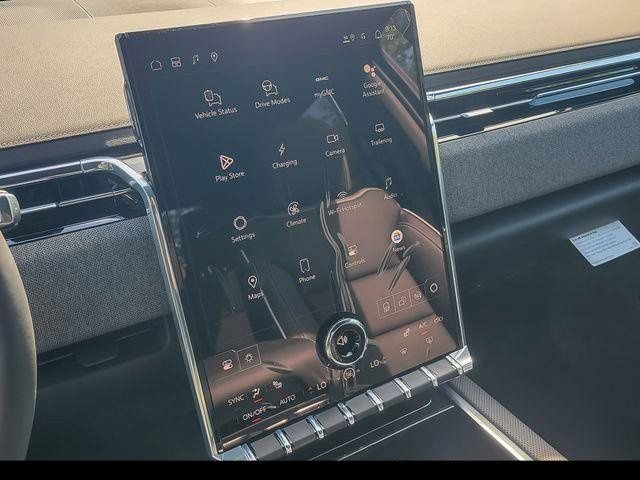 2026 GMC Sierra EV Elevation - Photo 18