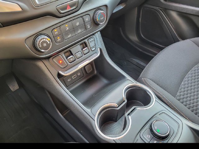 2021 GMC Terrain SLE - Photo 21