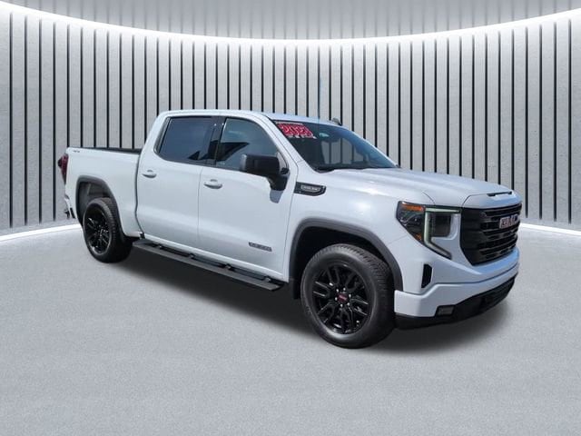 2023 GMC Sierra 4WD Crew Cab Short Box Elevation's photo