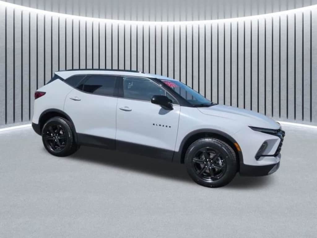 Used 2023 Chevrolet Blazer 2LT SUV