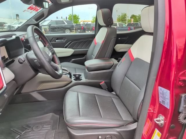 2023 GMC Canyon AT4X - Photo 18