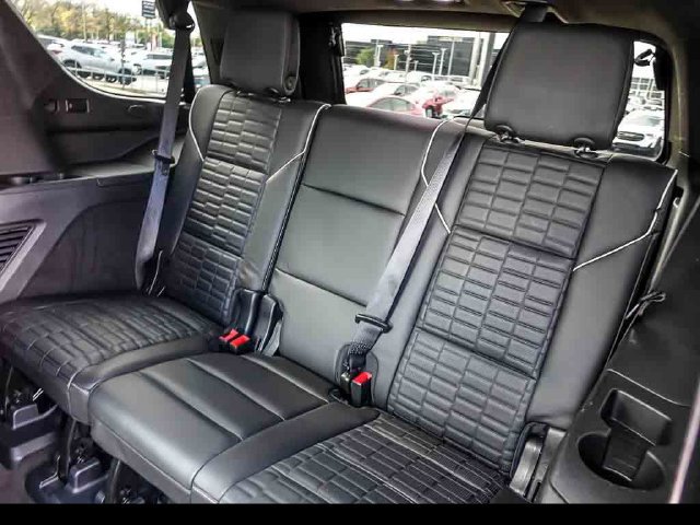 2023 Cadillac Escalade Premium Luxury Platinum - Photo 15