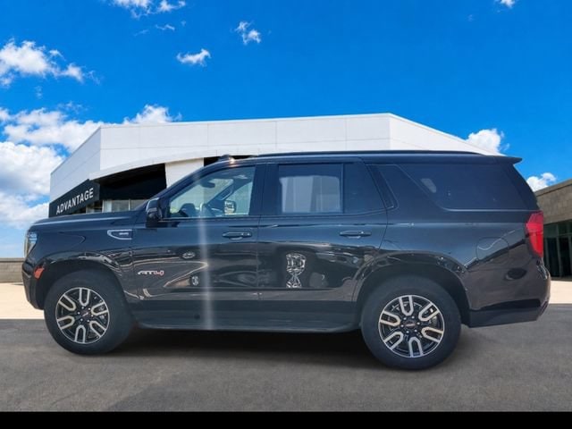 2024 GMC Yukon AT4 - Photo 8