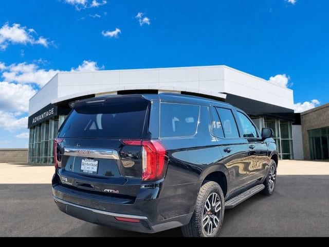 2024 GMC Yukon AT4 - Photo 11