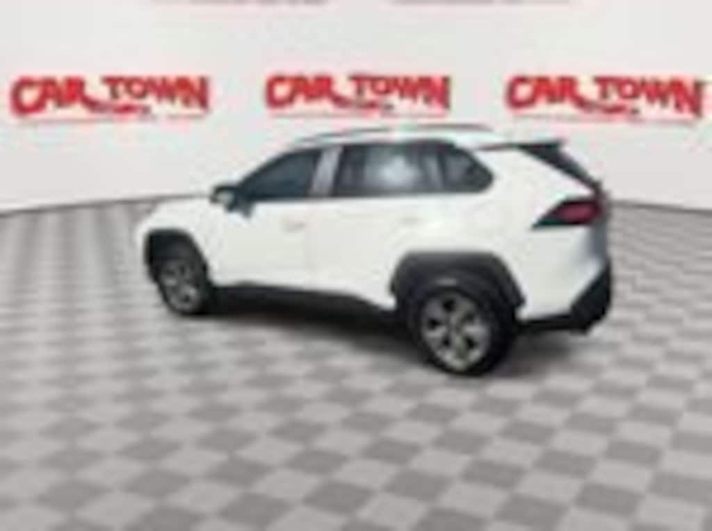 Used 2024 Toyota RAV4 XLE