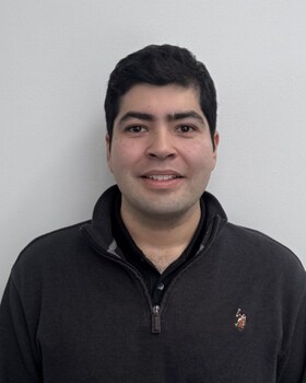 Staff member Luis Alvarado from ID_3c89f8