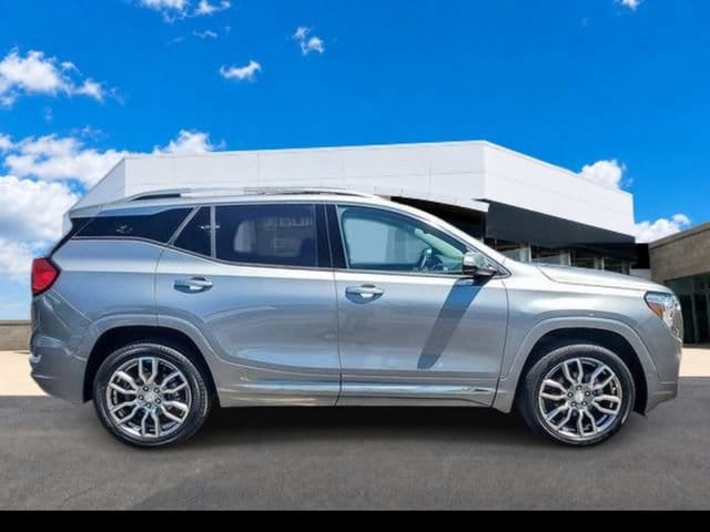 2023 GMC Terrain Denali - Photo 13
