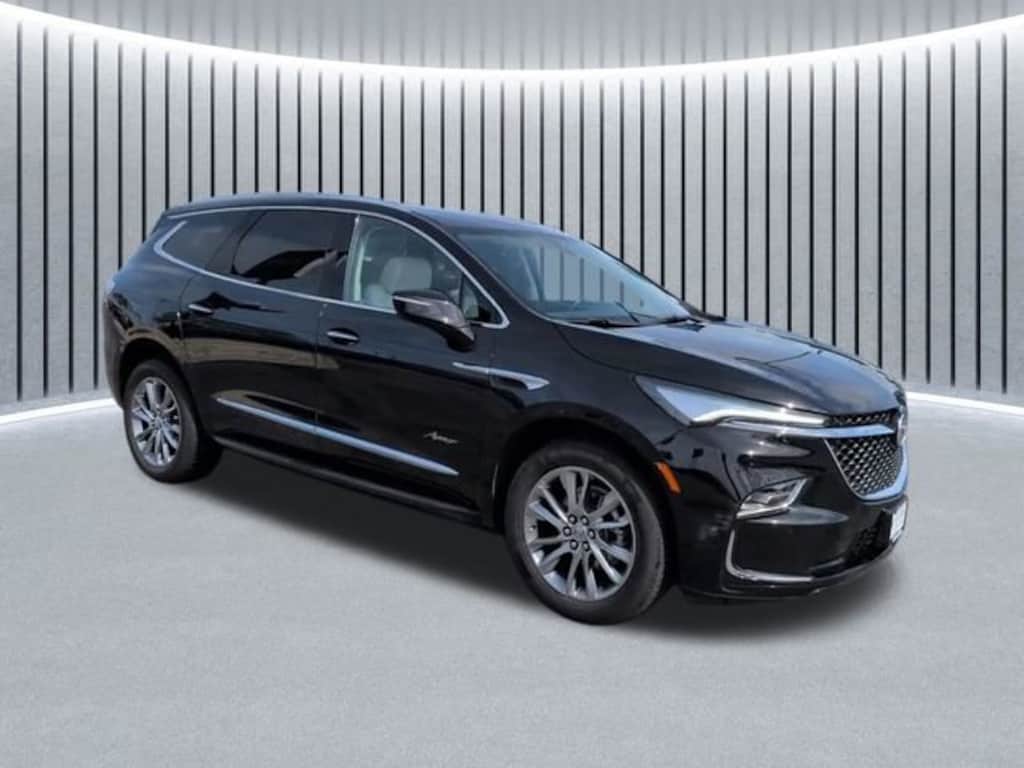 Used 2023 Buick Enclave Avenir SUV