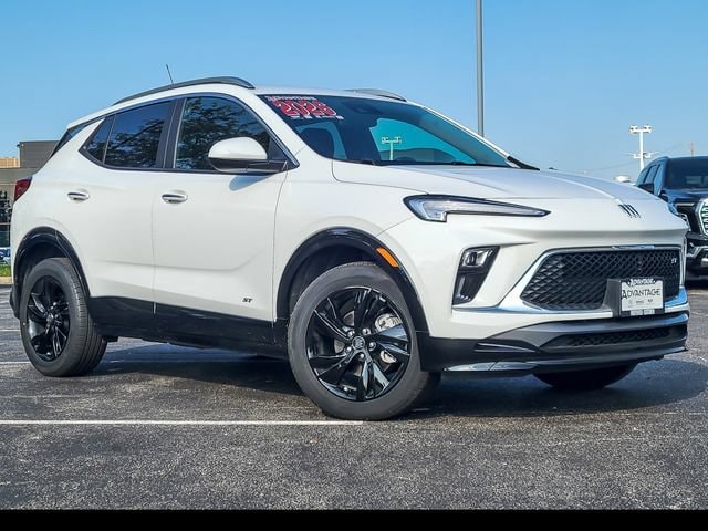 2026 Buick Encore GX Sport Touring - Photo 1