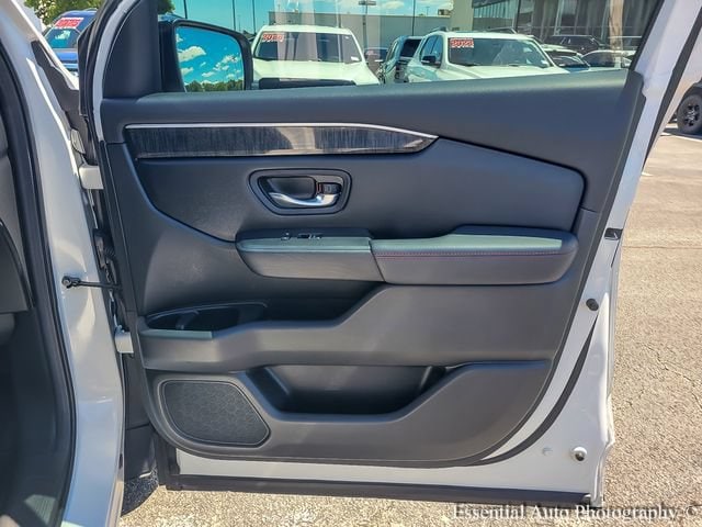 2025 Honda Pilot Black Edition - Photo 25