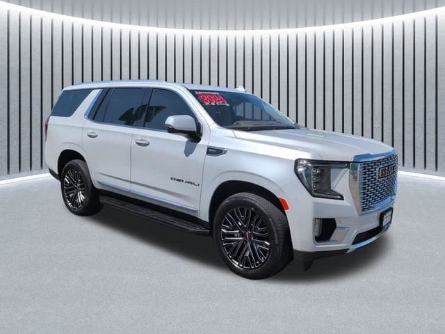 2024 GMC Yukon 4WD Denali's photo