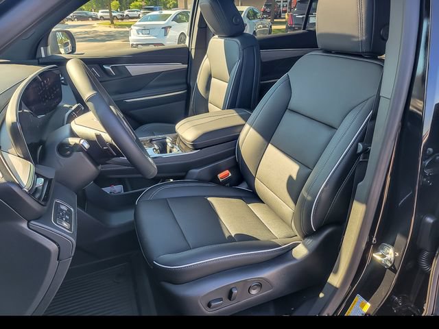 2026 Buick Enclave Preferred - Photo 10