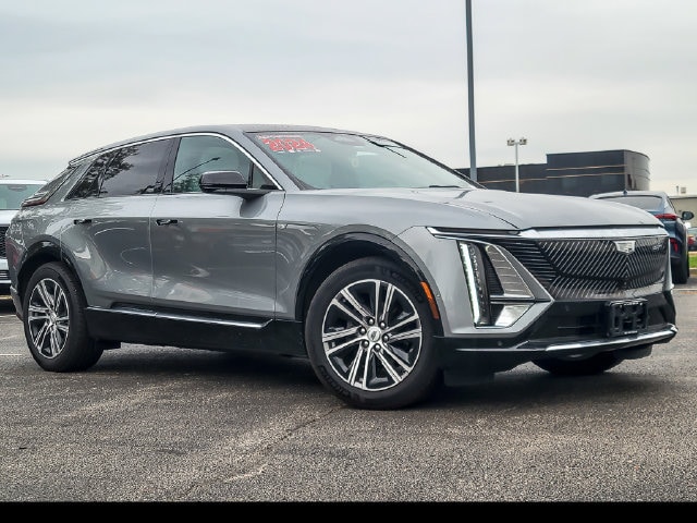 2024 Cadillac LYRIQ Luxury 1