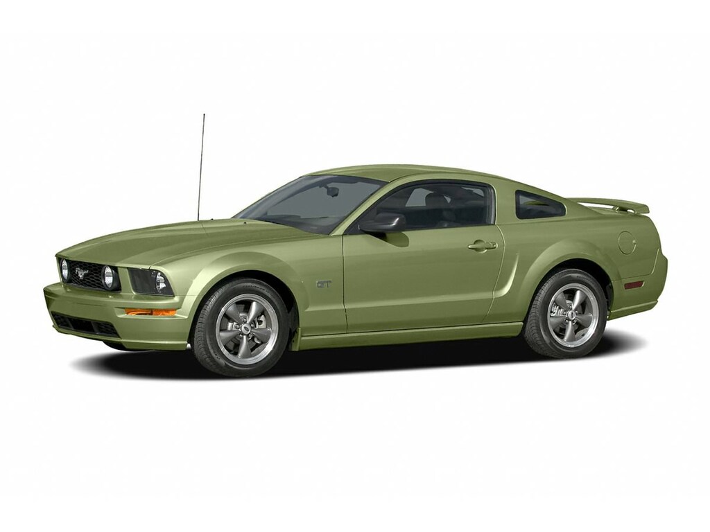 Used 2006 Ford Mustang GT Deluxe