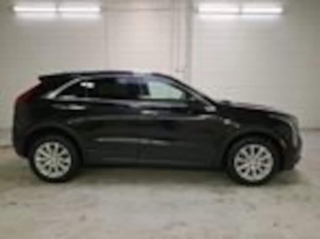 Used 2023 CADILLAC XT4 Luxury SUV