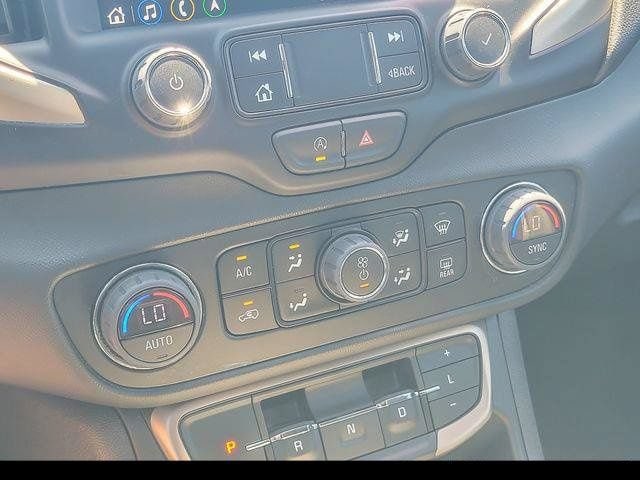 2023 GMC Terrain Denali - Photo 25